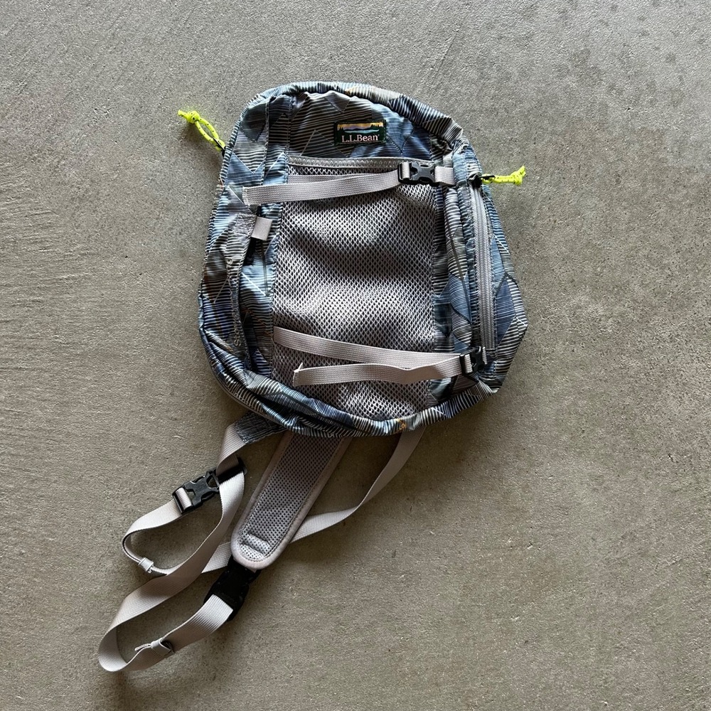 LL Bean Stowaway Sling Backpack Blue Gray Mountain Geometric Crossbody Daypack